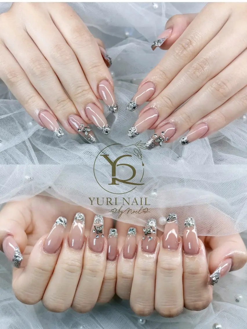 ネイル チークネイル フットネイル グラデーション 韓国ネイル 持ち込み YURI Nail NARITAのネイルデザイン