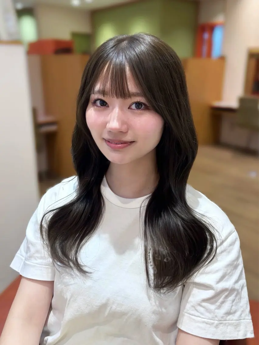 ロング カラー グレージュ ミント カット ヘアカラー トリートメント asuka‪‪‎🤍 Lita 4Fのヘアスタイル