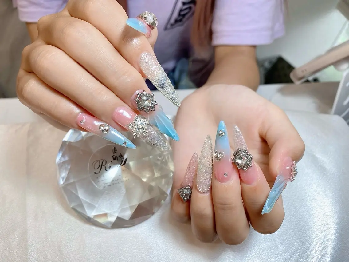 ネイル リンネイルサロン Rinのネイルデザイン
