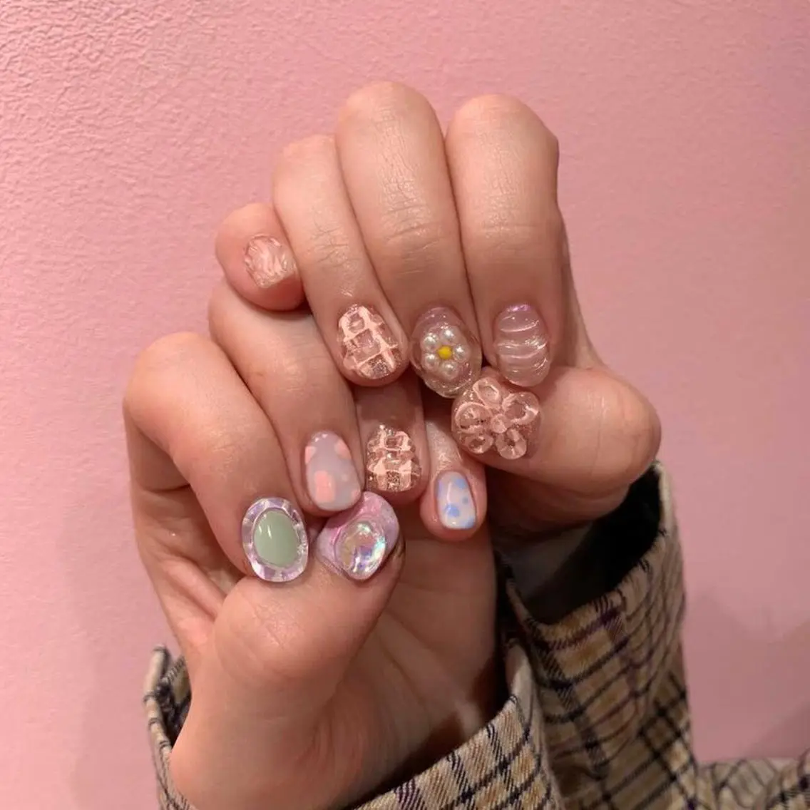 ネイル mimi nail✧︎*。のネイルデザイン