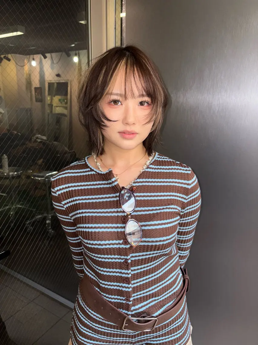 ミディアム カット ヘアカラー 心斎橋/デザインカラ ー/海外風/ナツミのヘアスタイル