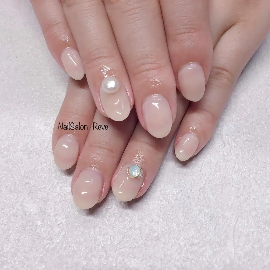 ネイル ワンカラーネイル ハンドネイル NailSalon Reveのネイルデザイン