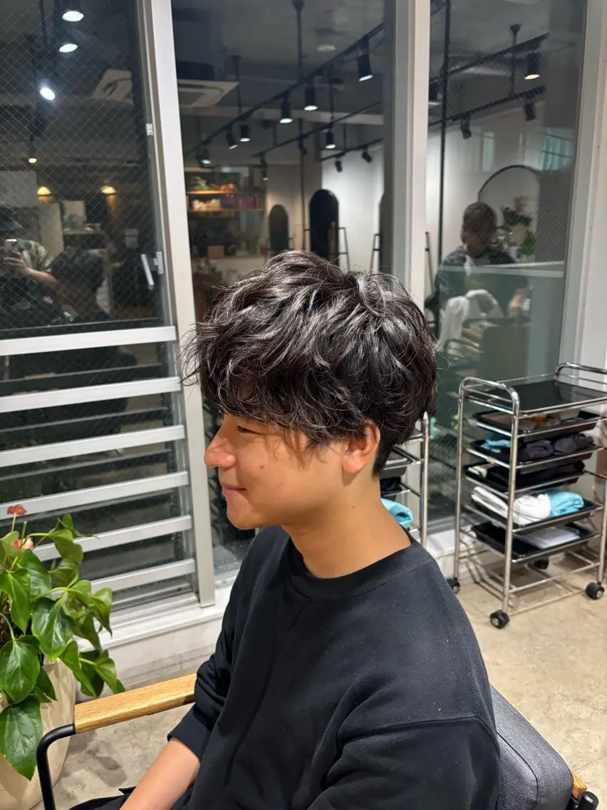パーマ メンズ マッシュ メンズパーマ ニュアンスパーマ スパイラルパーマ みつけ／メンズカット メンズパーマのヘアスタイル