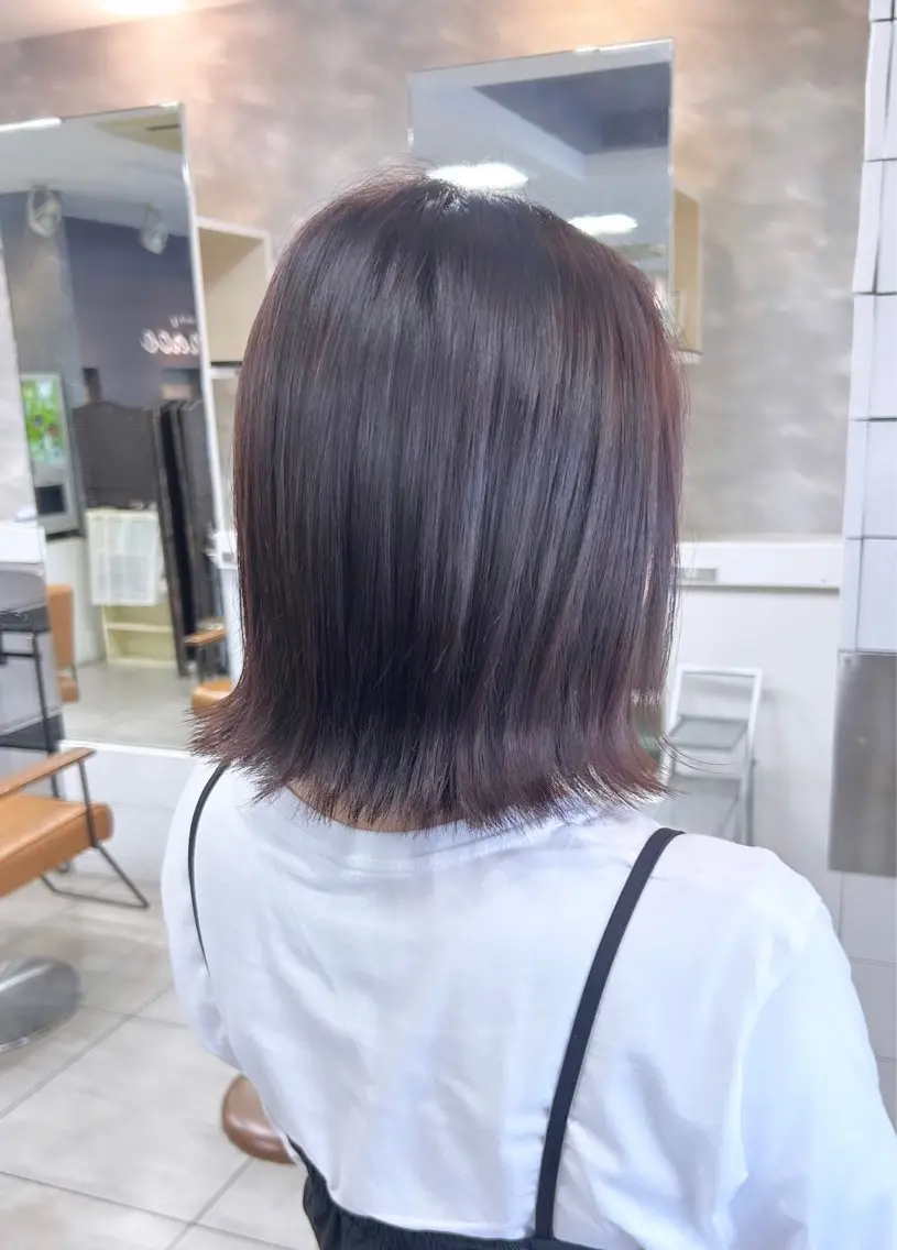 ミディアム ピンクブラウン レイヤー/艶髪カラー 森本くるみのヘアスタイル