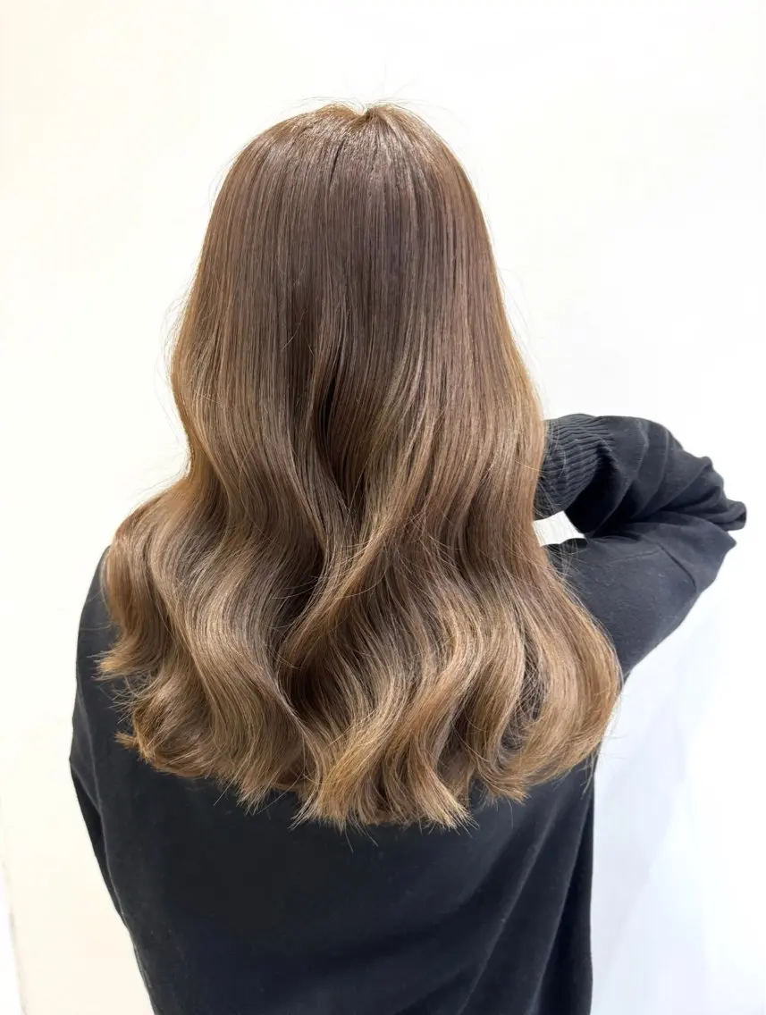 セミロング カラー ヘアアレンジ ヘアカラー トリートメント ✨艶髪✨ 吉田誠のヘアスタイル