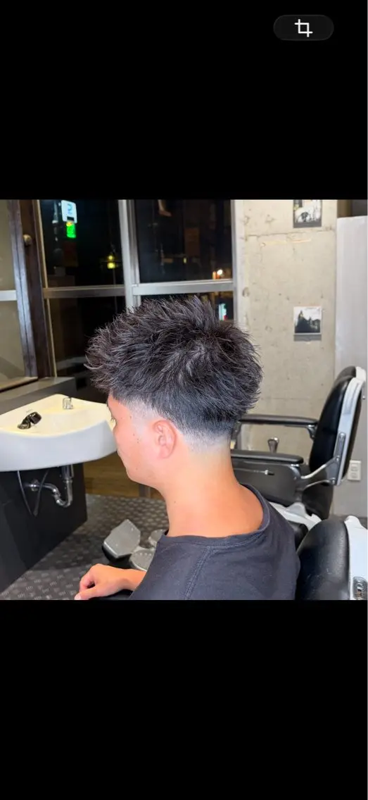 テーパーフェード×スパイキーピンパーマ【10代20代限定】(テーパーフェードにできる方のみ)の写真
