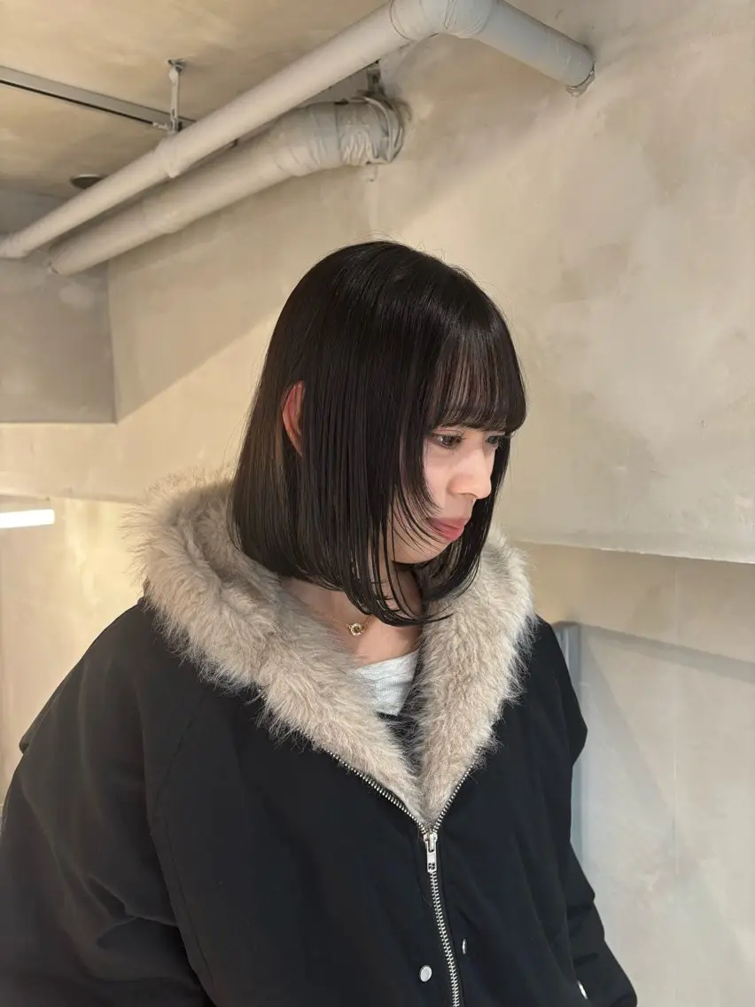 ミディアム ヘアカラー 透明感ブラウン🍪 ヒナノのヘアスタイル