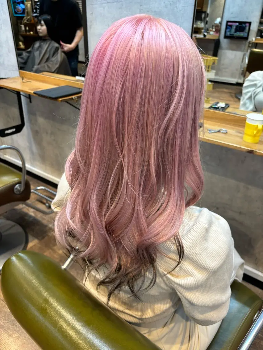 ロング カラー ピンクカラー ヘアカラー トリートメント 松井 敬太郎のヘアスタイル