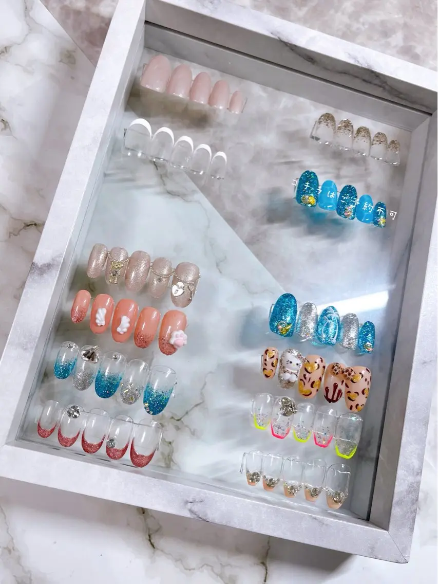 ネイル フレンチネイル ジェルネイル グラデーション ラメ(グリッター) ラメグラデーション R@nail🫧町田 🫧らんのネイルデザイン