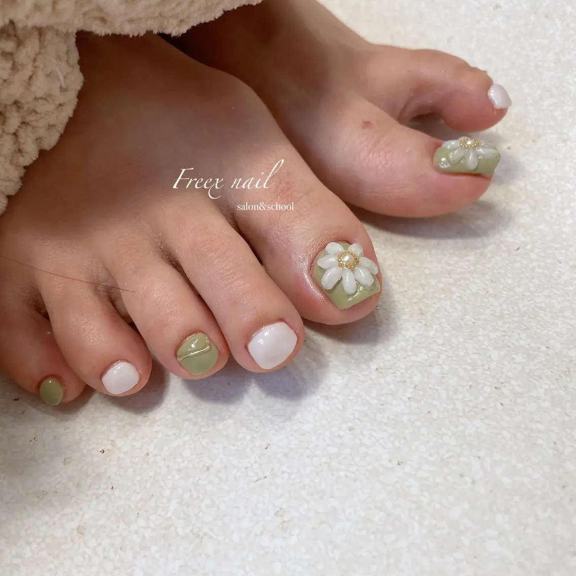 ネイル フットネイル フットネイル freex nail /ニュアンス/個性派のネイルデザイン