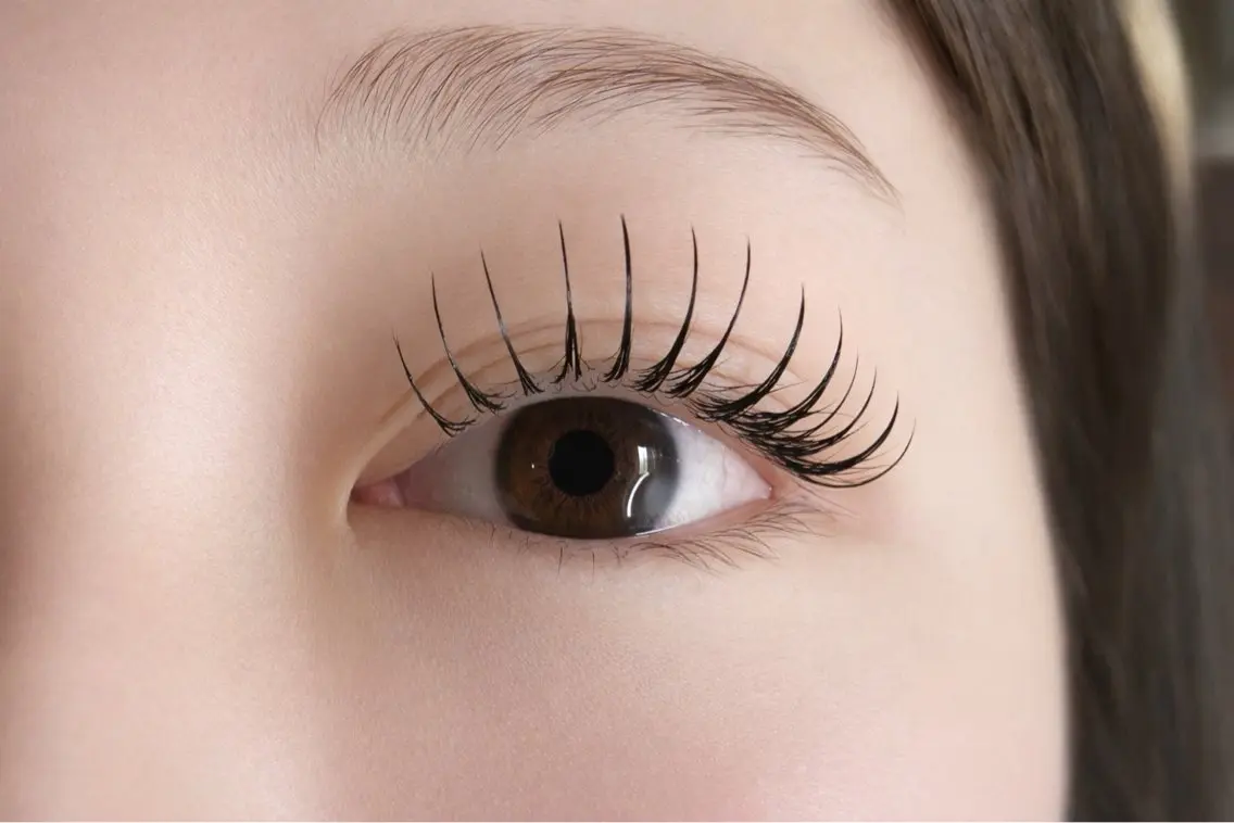 《軽ふわ👁️》フラットラッシュ100本¥3960🌸　口コミご協力特典/アイパック付き/オフなし。の写真