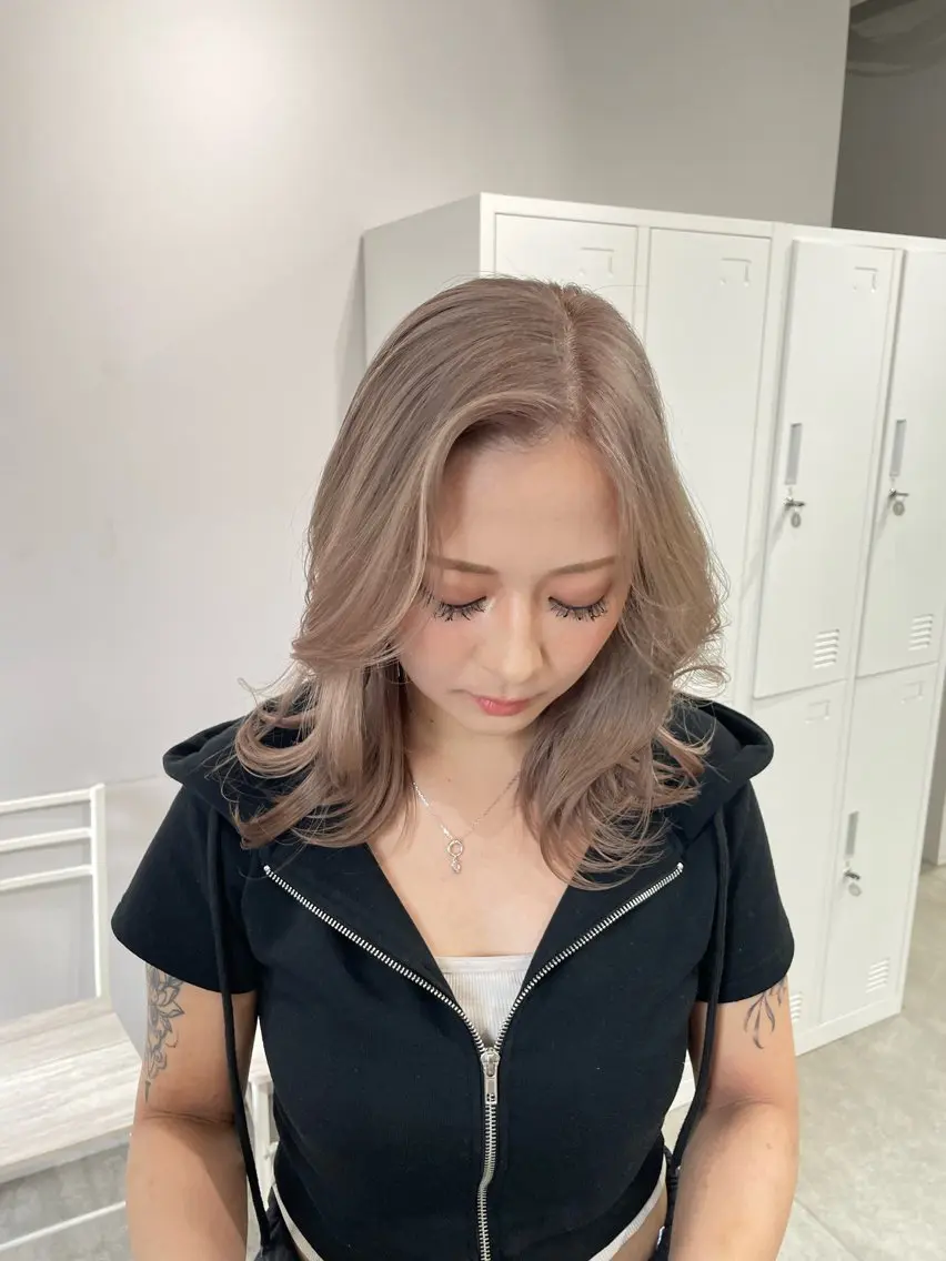 ミディアム カラー カット ヘアカラー トリートメント モテ髪/透明感カラー 🩵REINA🩵のヘアスタイル