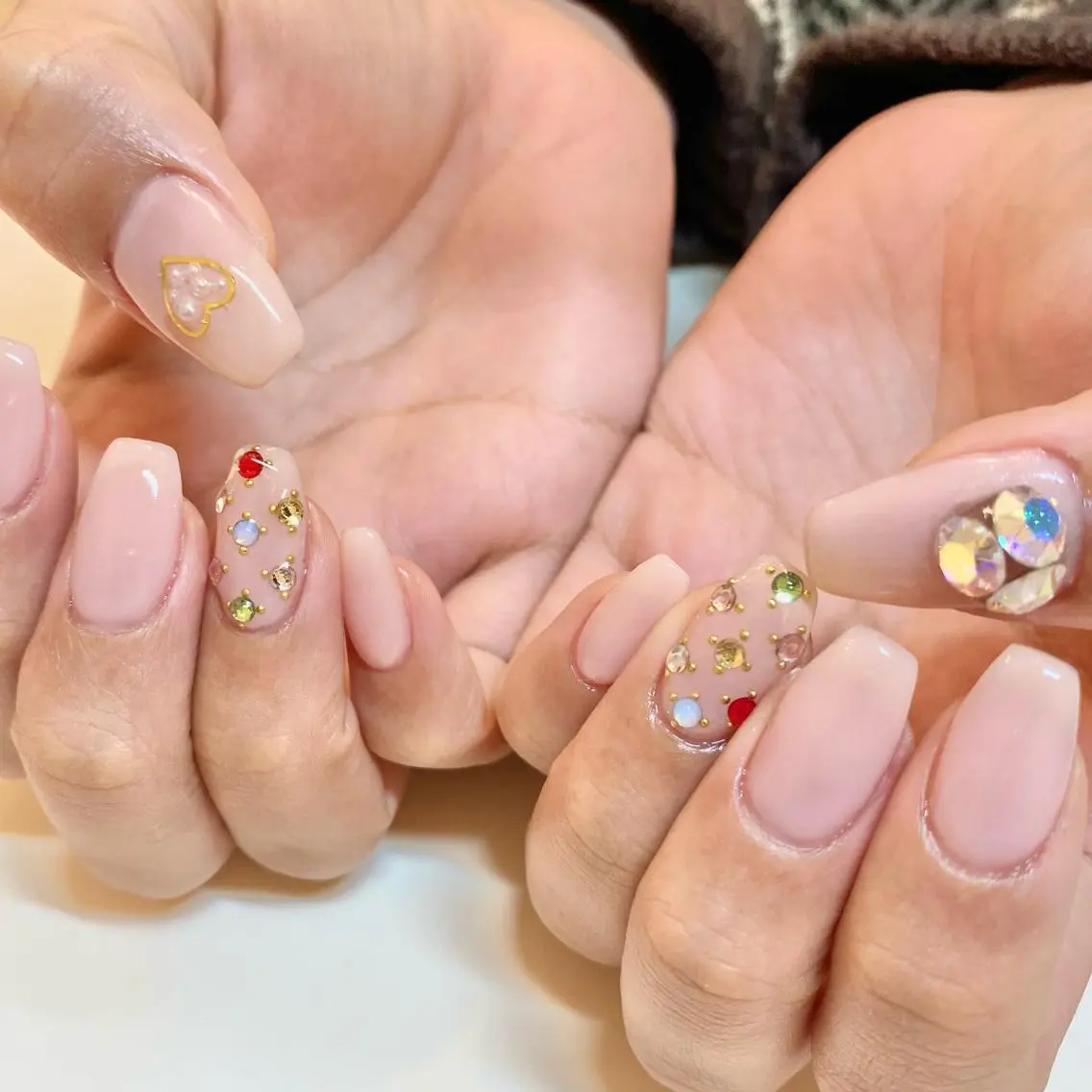 ネイル ハンドネイル 藤原 みゆのネイルデザイン
