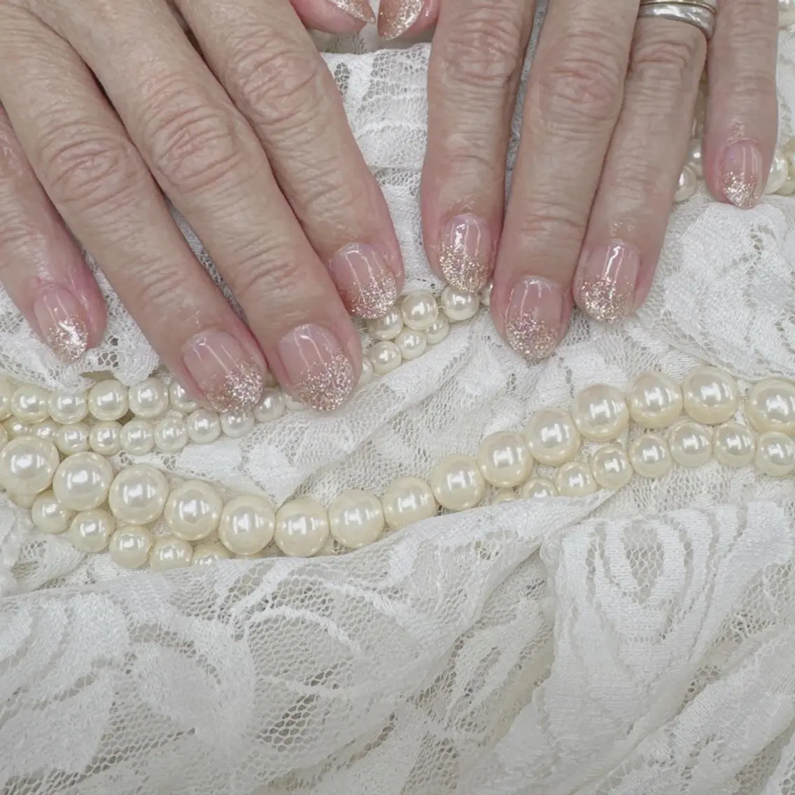 ネイル Nail salon Honey Beeのネイルデザイン