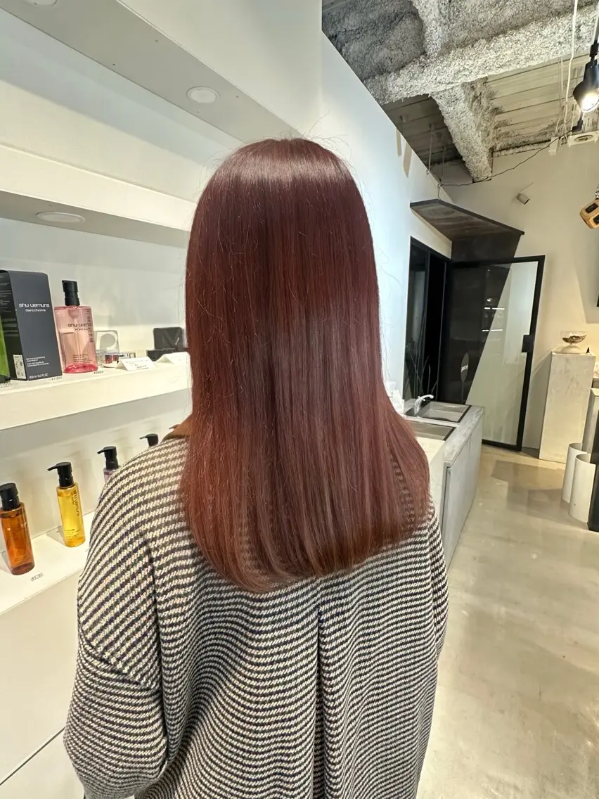 セミロング ［HOI］ ユウキのヘアスタイル