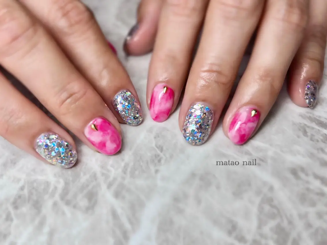 ネイル 春ネイル ハンドネイル フットネイル matao nailの眉毛・アイブロウイメージ
