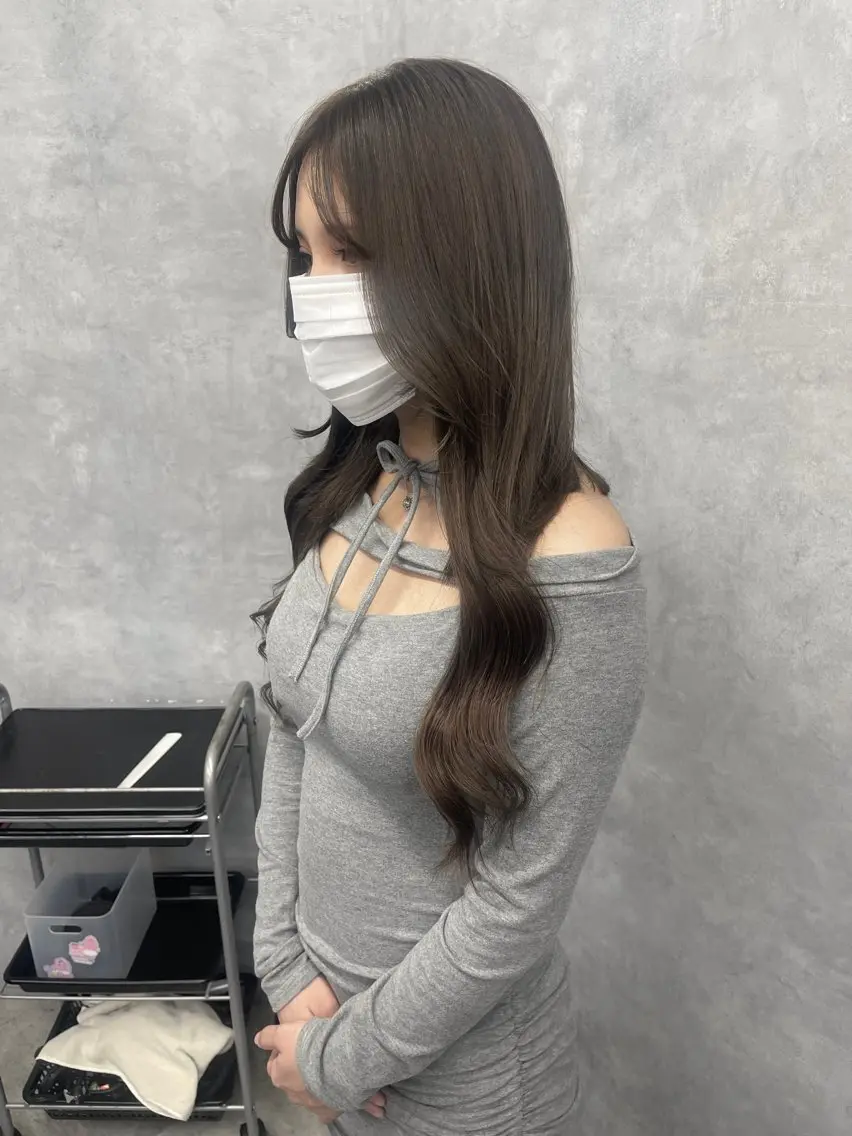 ロング カラー ブリーチ 髪質改善 トリートメント カット ヘアカラー トリートメント 福西 洋斗のヘアスタイル