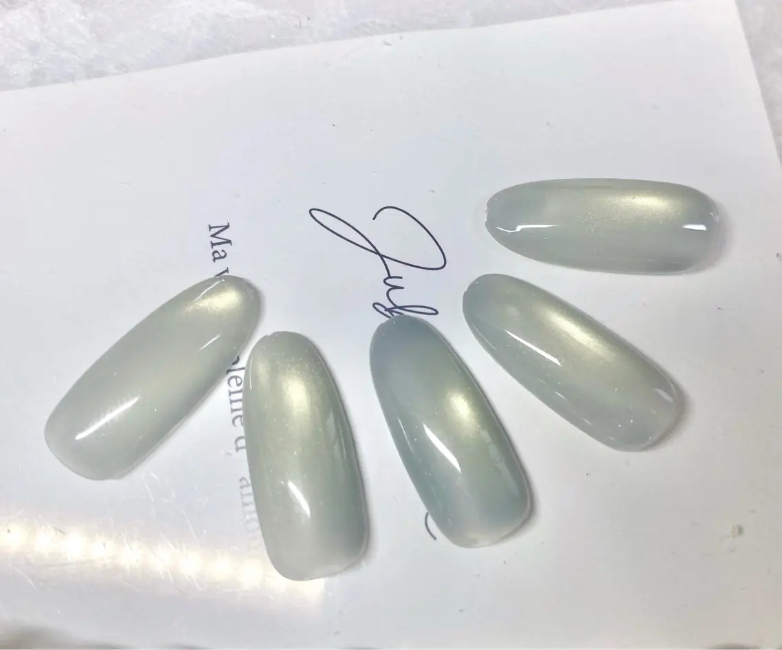 モニター  薄爪・折れやすい方専用！補強＆ワンカラーの写真