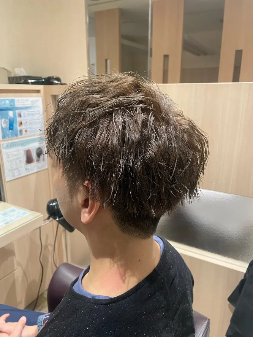 メンズ カット ヘアカラー 小林 純一郎のヘアスタイル