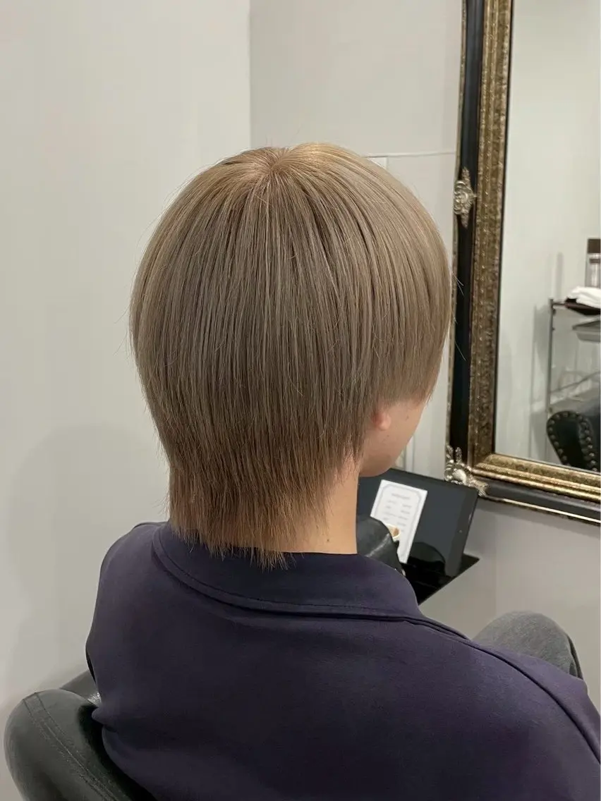メンズ ヘアカラー 尾崎 虹美のヘアスタイル