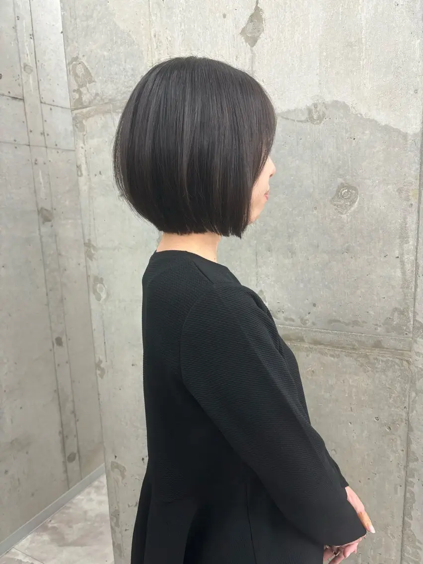 ショート ボブ 顔周りカット 苗代萌/ぷるツヤ髪 🫧／レイヤーカットのヘアスタイル