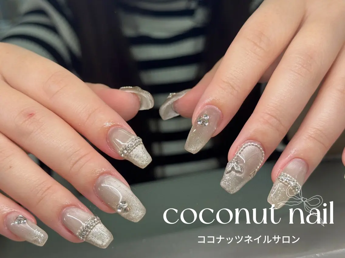 ネイル べっ甲ネイル フレンチネイル キラキラネイル マグネットネイル 大理石ネイル(マーブル) ハンドネイル 神田 ココナッツのネイルデザイン