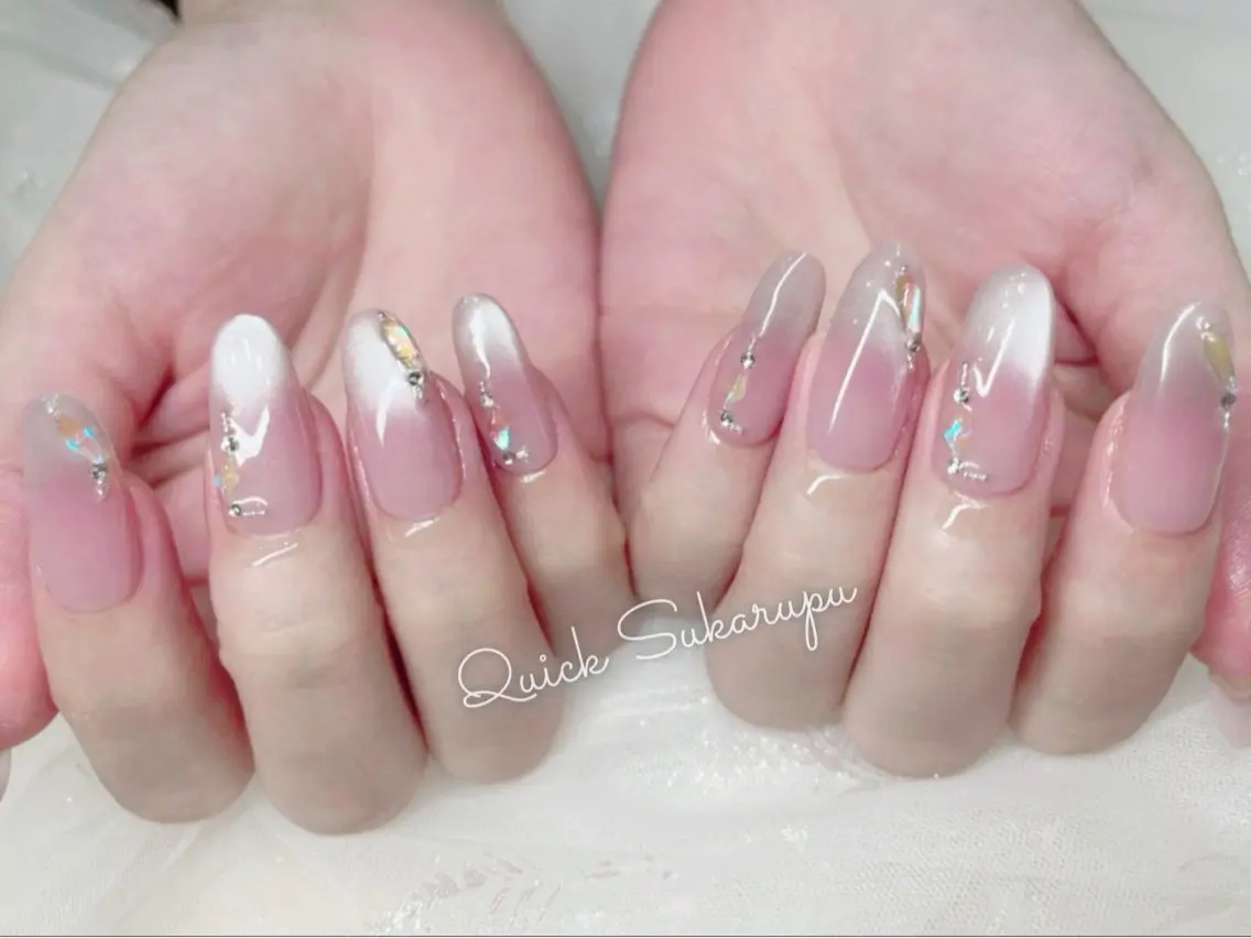 セミロング ハンドネイル Quick Sukarupuのネイルデザイン