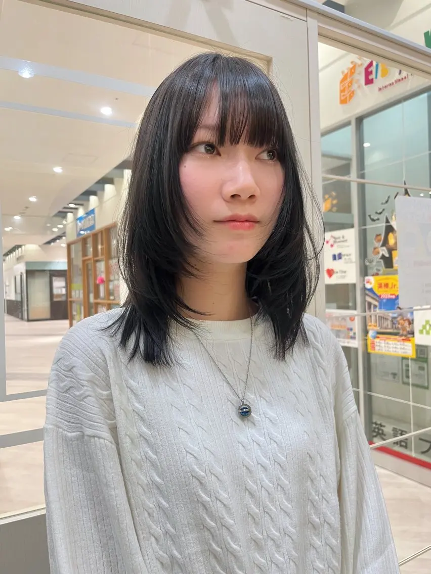 セミロング 黒田瀬奈/ボブ まろやかベージュのヘアスタイル