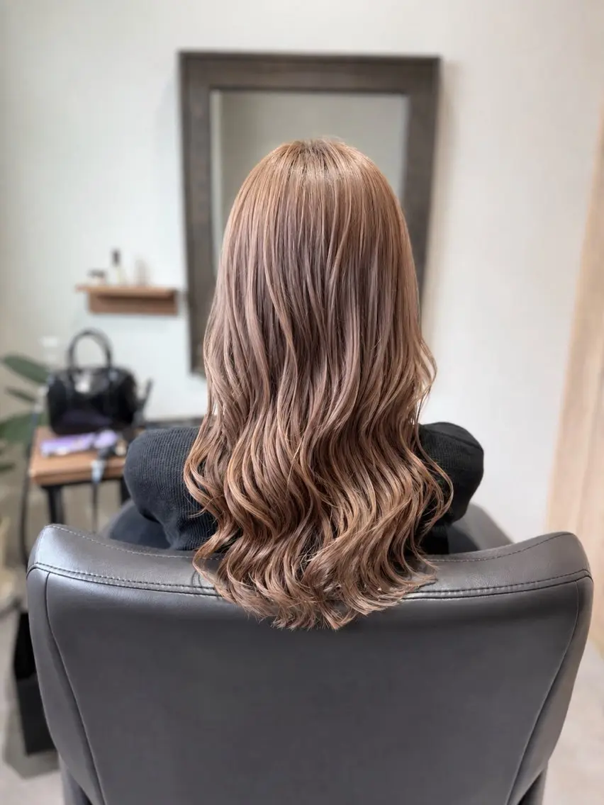 ロング カラー ヘアカラー トリートメント 似合わせスタイル 🌟神谷ヨシタカのヘアスタイル