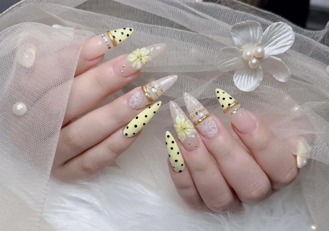 ネイル アートネイル 韓国ネイル 持ち込み ワンホンネイル Lenie Nailsのネイルデザイン