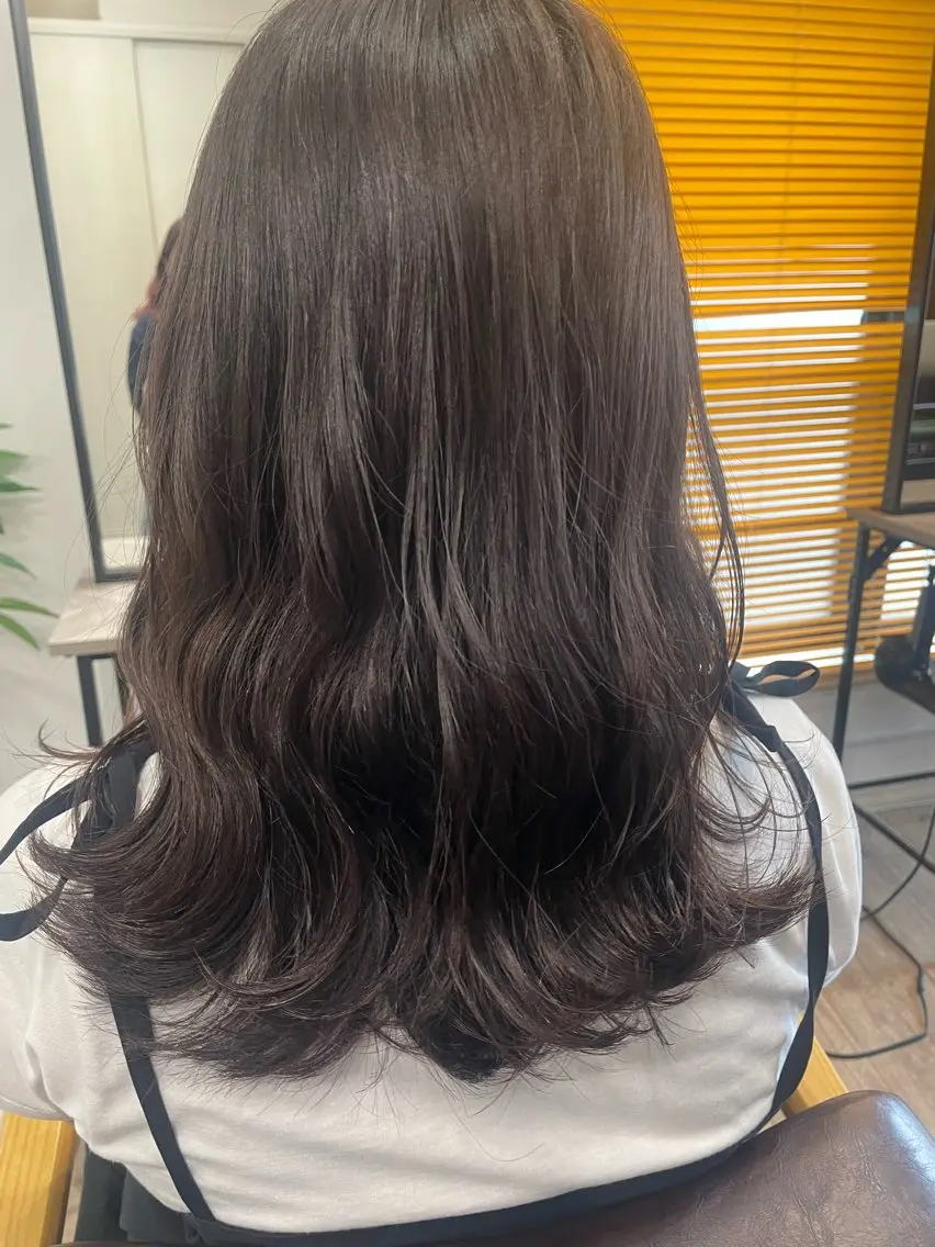 ミディアム 🦋春山 さとみ🦋のヘアスタイル