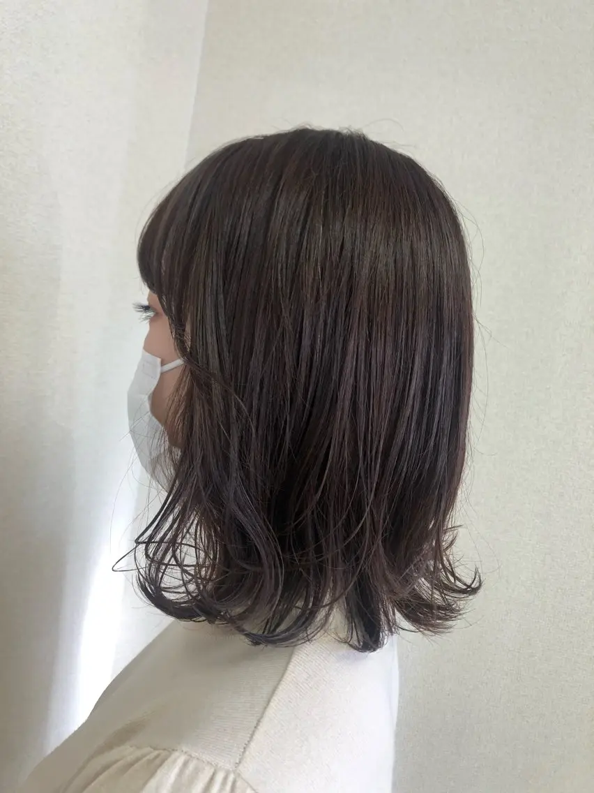 ミディアム レイヤーカット 外ハネヘア 大久保 真希のヘアスタイル