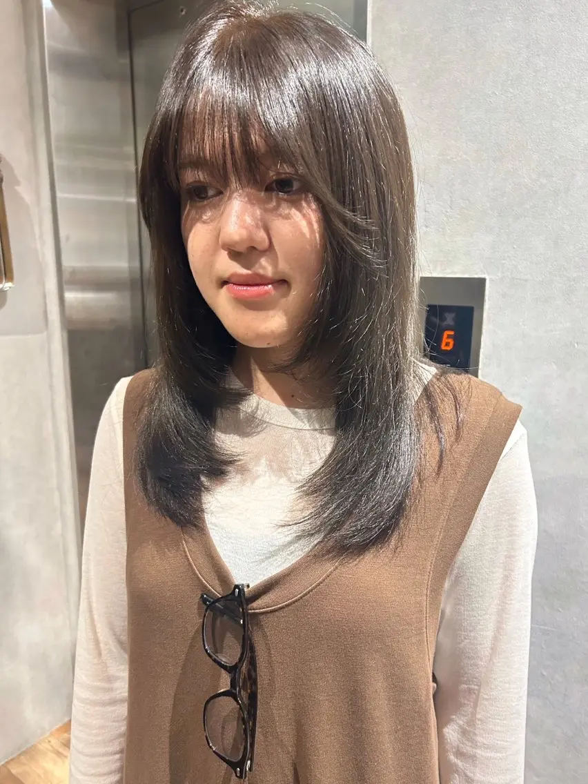【✨5 / 26（火）限定✨】ミディアムレイヤーカット無料✂️の写真