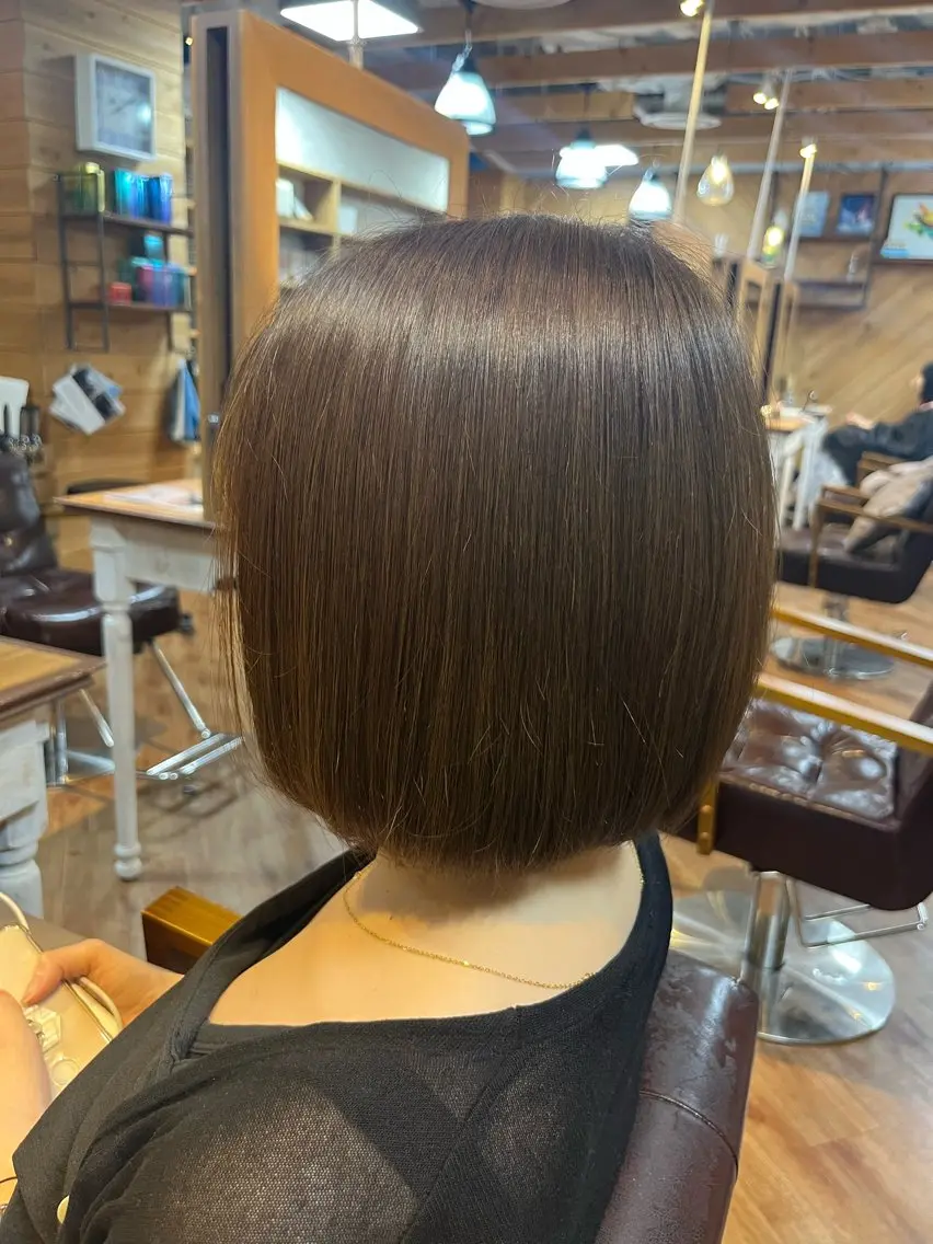 カット💇‍♀️➕🌿ダメージレスケアカラー🌿➕ヘアパックトリートメント✨💞の写真