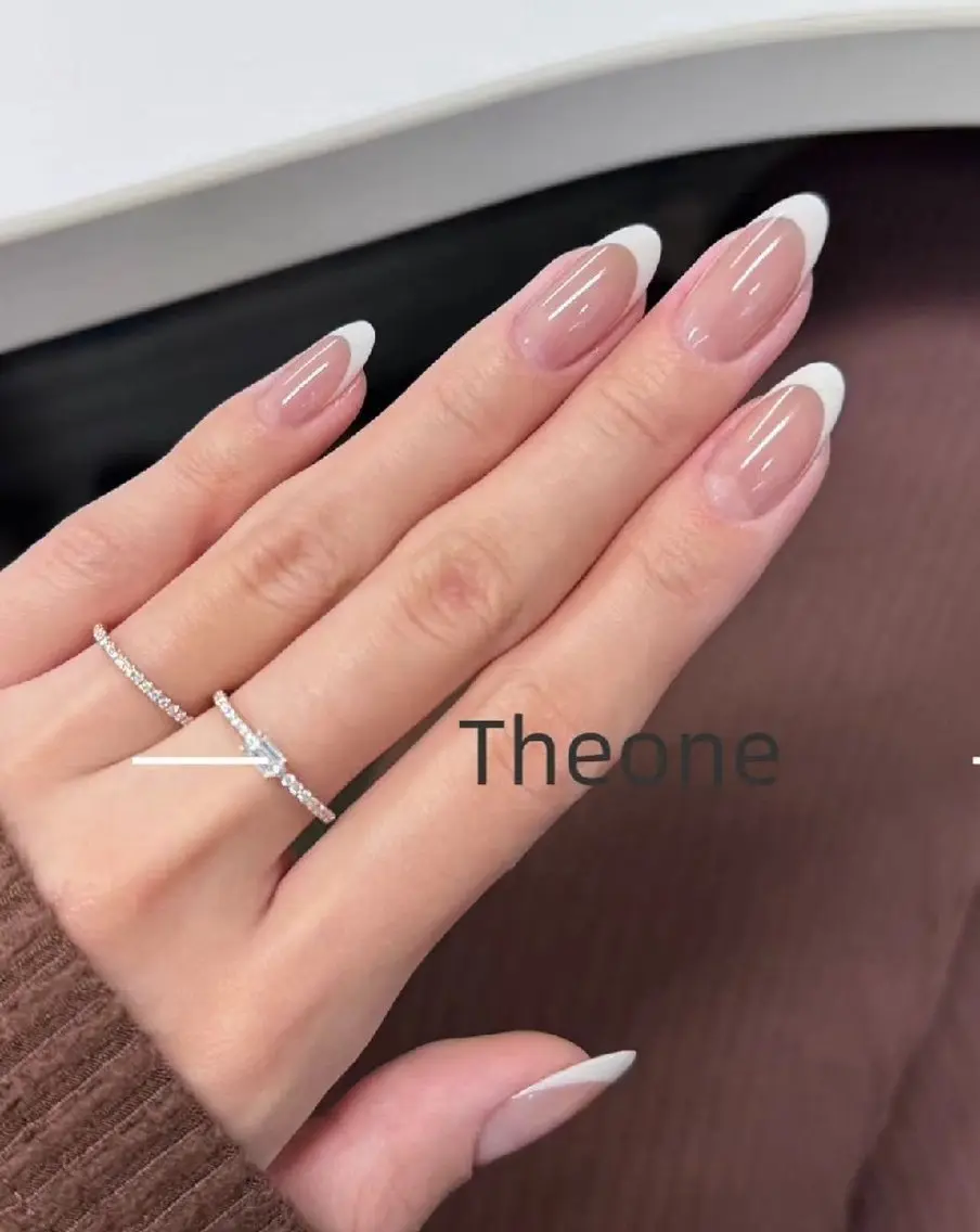 ネイル ハンドネイル Theone栄店 伊藤のネイルデザイン
