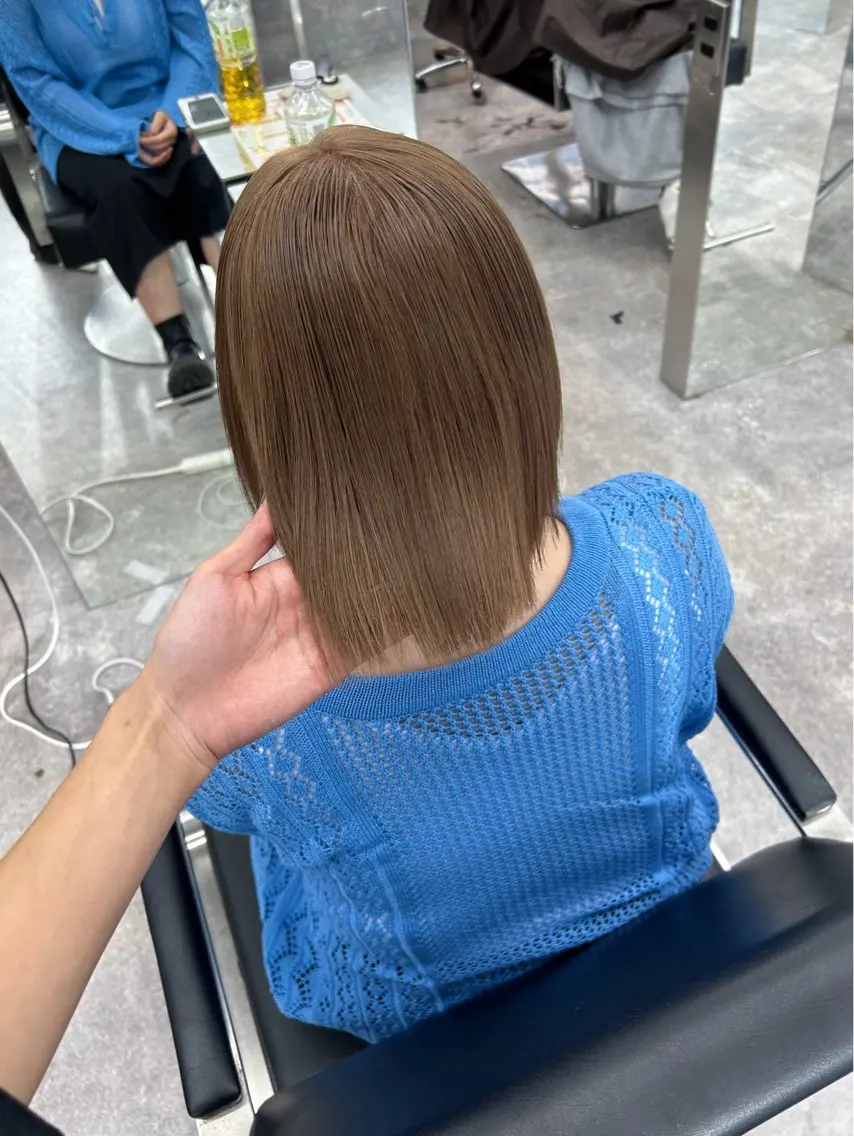 カラー AI KAのヘアスタイル