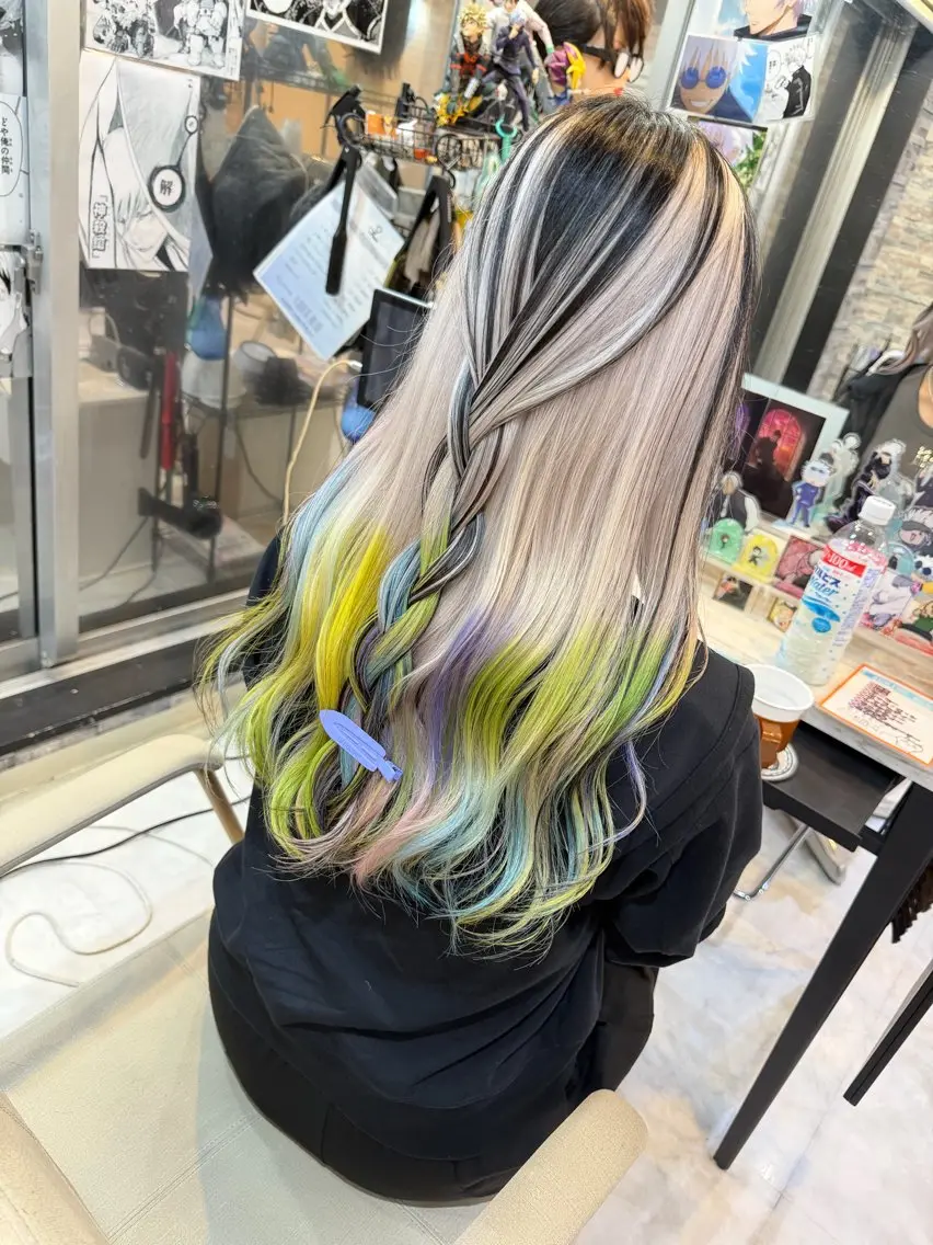 ロング カラー ヘアカラー 派手髪/ハイトーン/ エクステ✨ユウキのヘアスタイル