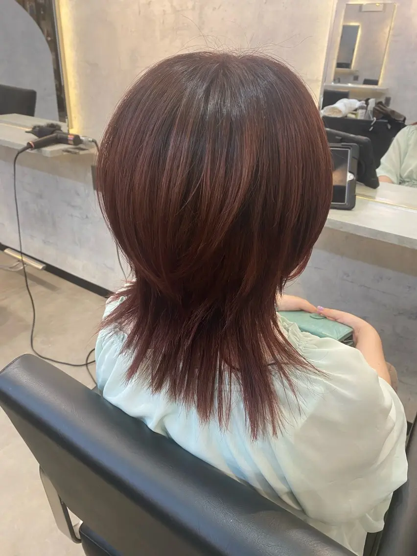 ミディアム ウルフカット ひばりヶ丘美容室 カット石井里佳のヘアスタイル