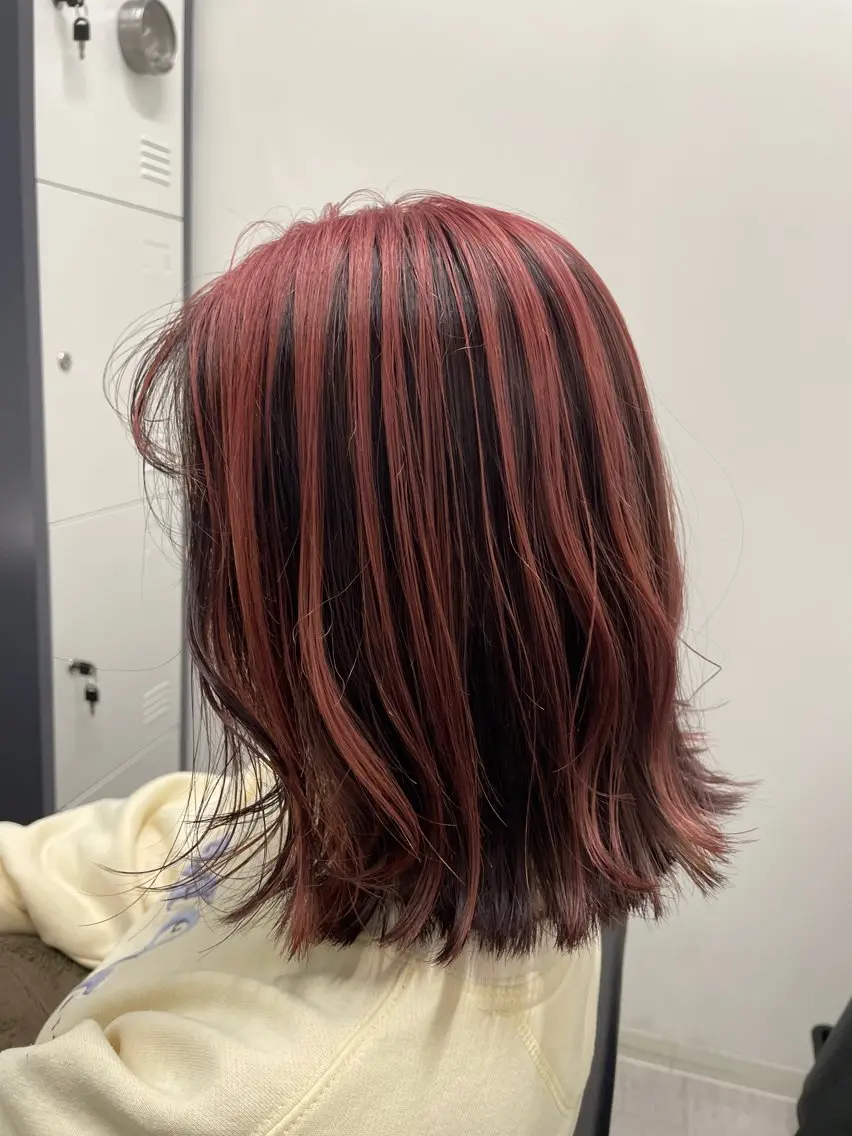 ミディアム カラー ピンクカラー カット ヘアカラー 末石 智のヘアスタイル