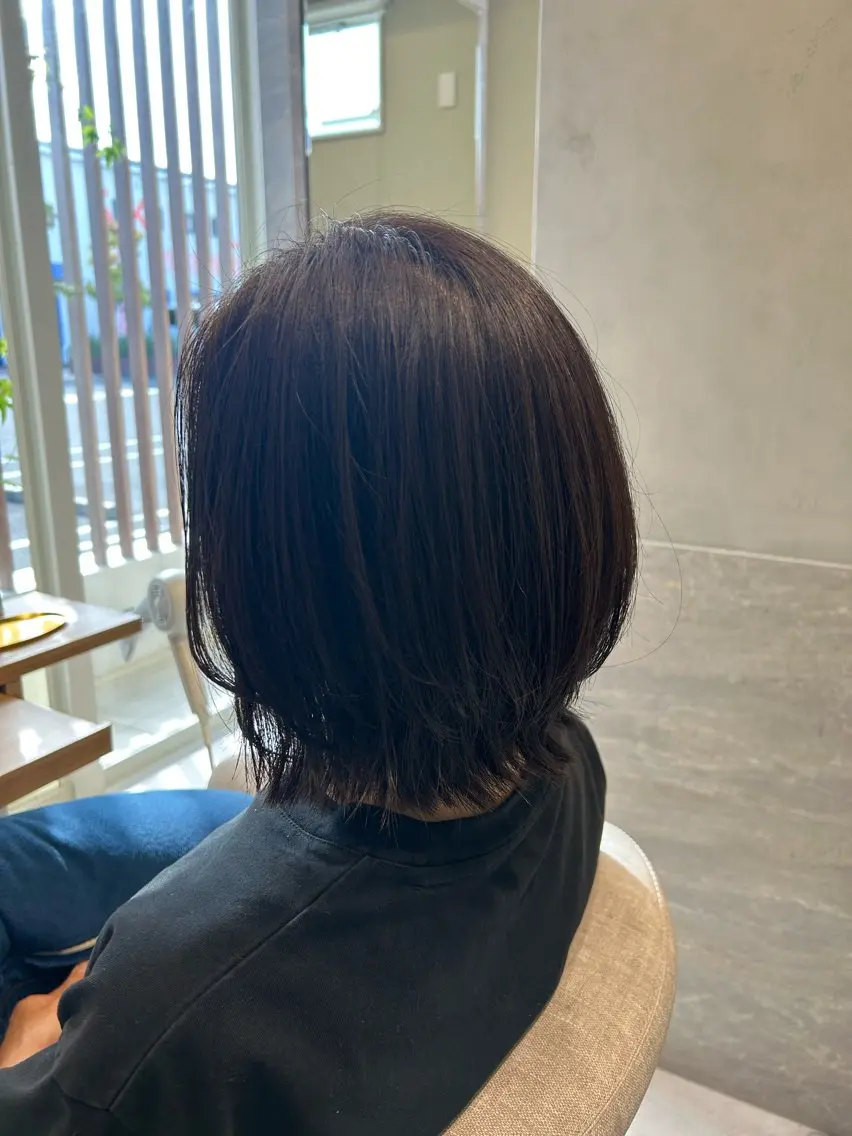 ミディアム レイヤーカット 鏡原 実和のヘアスタイル