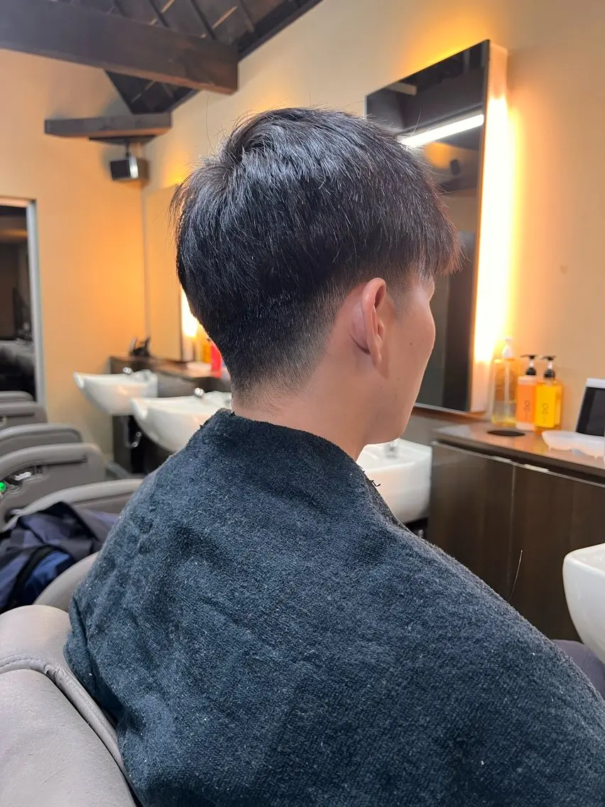 カラー メンズ ツーブロック 刈り上げ 澤田 大輝のヘアスタイル