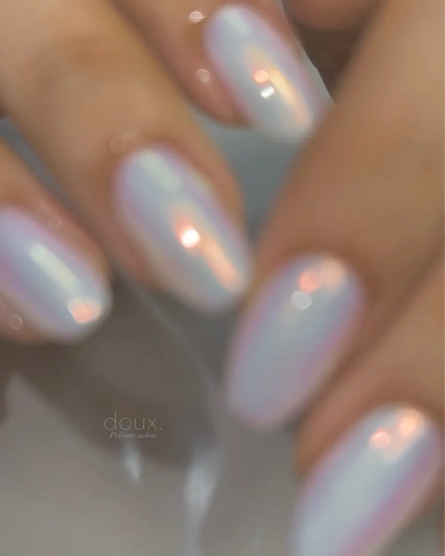 ネイル オーロラネイル フラッシュネイル マグネットネイル ミラーネイル doux. nailのネイルデザイン