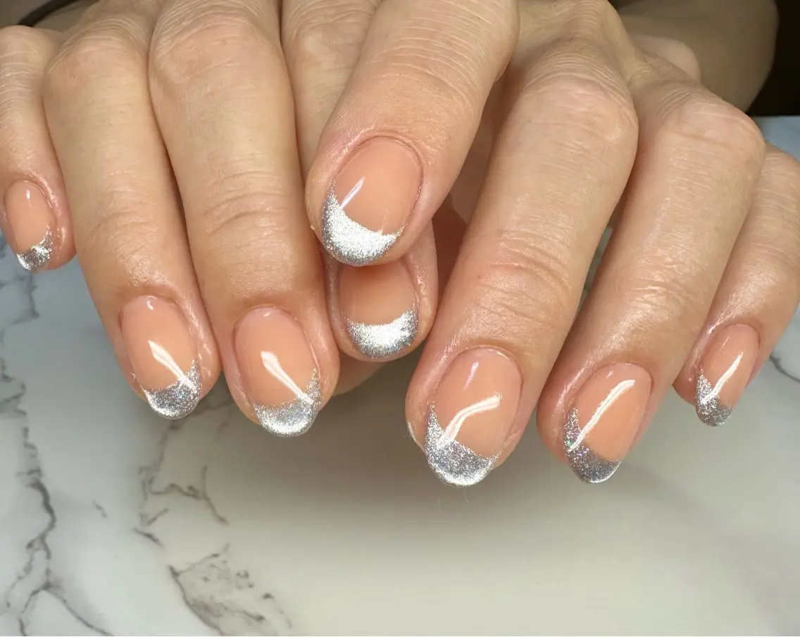 ネイル フレンチネイル キラキラネイル ラメ(グリッター) マグネットネイル マグネットフレンチ Mai’s nailのネイルデザイン