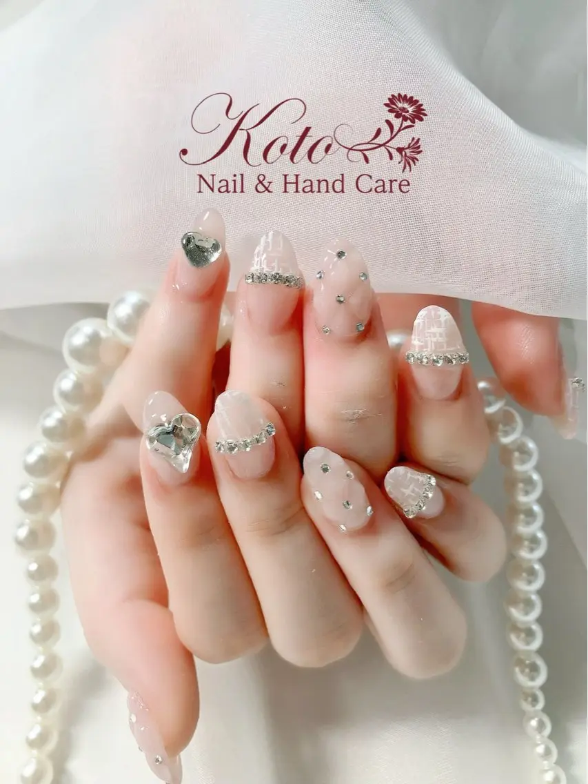 ネイル 長さ出し ジェルネイル 持ち込み ニュアンスネイル 赤色 ハンドネイル Nail Salon KOTOのネイルデザイン
