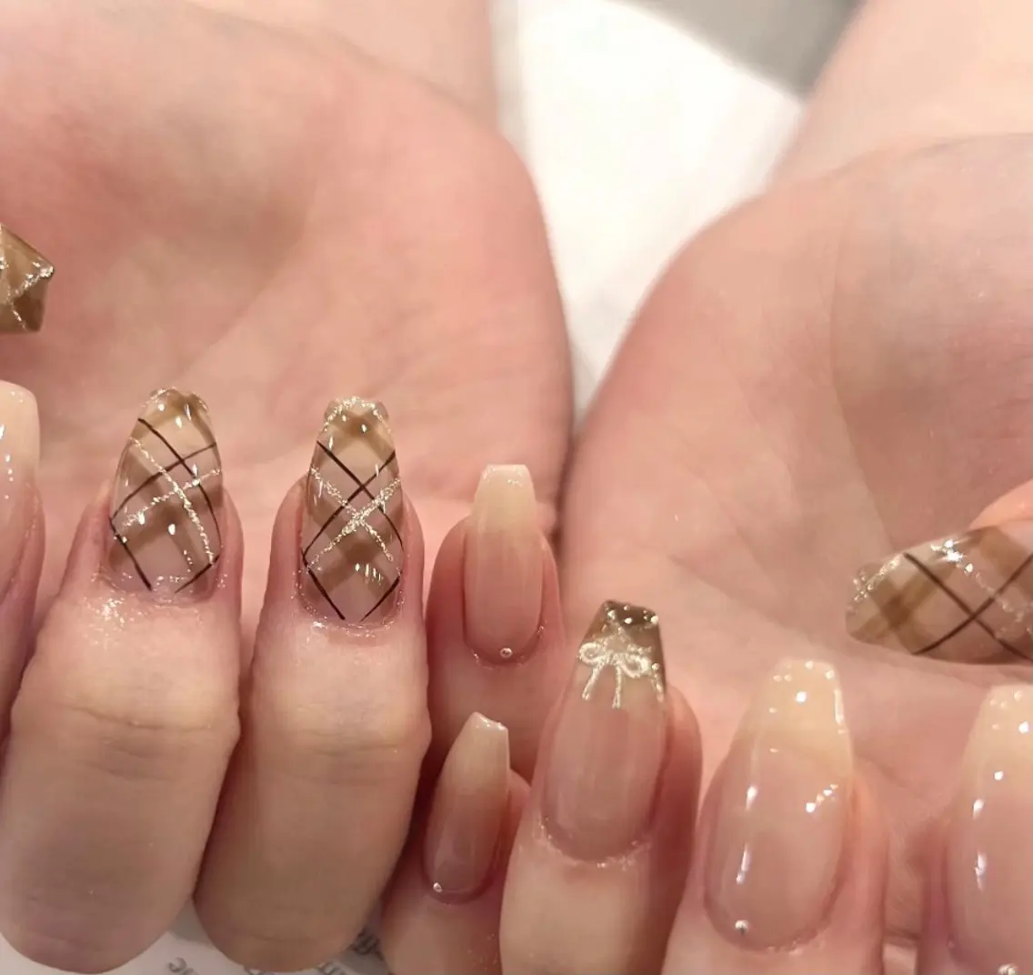 ネイル アートネイル ジェルネイル グラデーション マグネットネイル ニュアンスネイル Ryu nail studioのネイルデザイン
