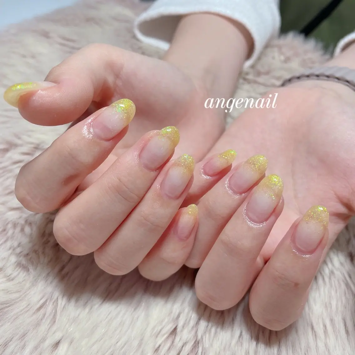 ネイル ハンドネイル オーナーネイリスト MAKIのネイルデザイン