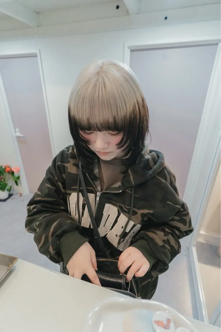 ミディアム カラー kyon.hair 韓国カットカラーのヘアスタイル