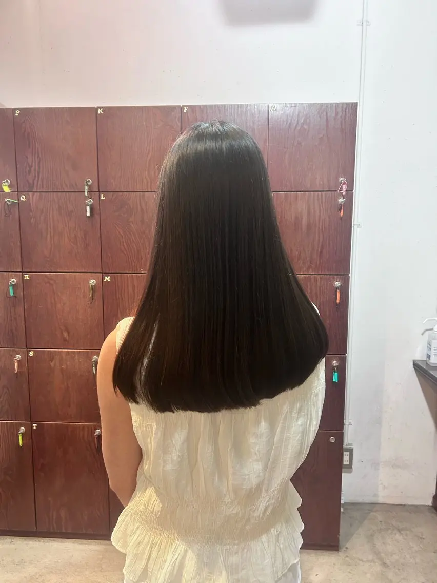 ロング 津田 花望のヘアスタイル
