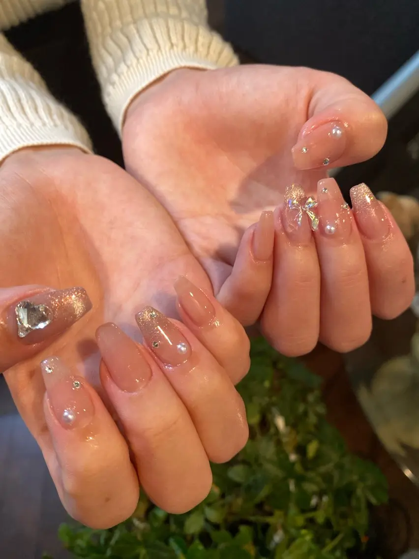 ネイル crystal ⭐︎ colorのネイルデザイン
