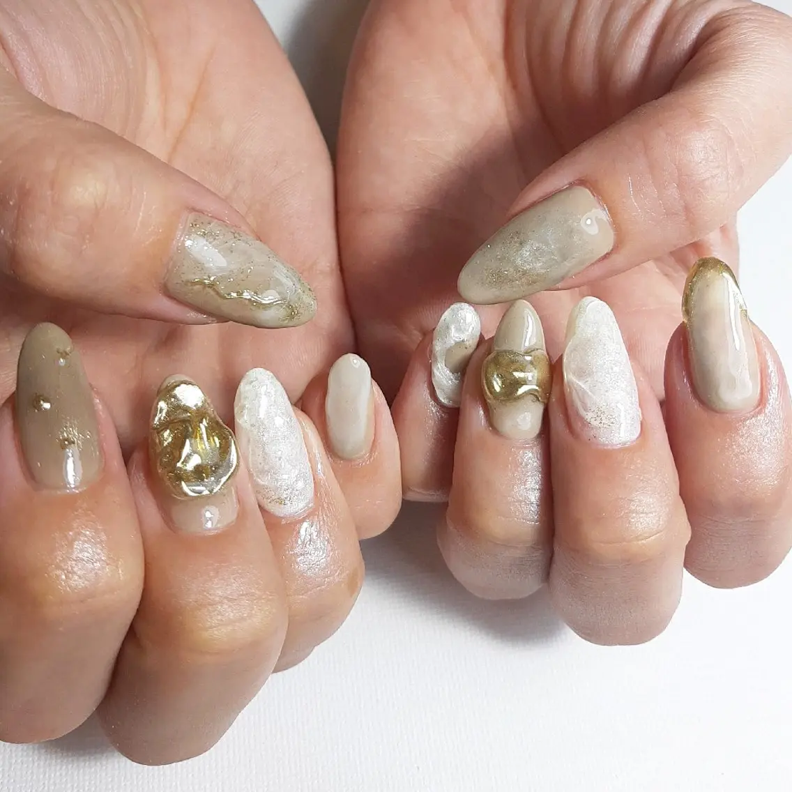 ネイル ブラウン ジェルネイル 持ち込み ニュアンスネイル ショートネイル owlnail /持込みデザイン専門のネイルデザイン